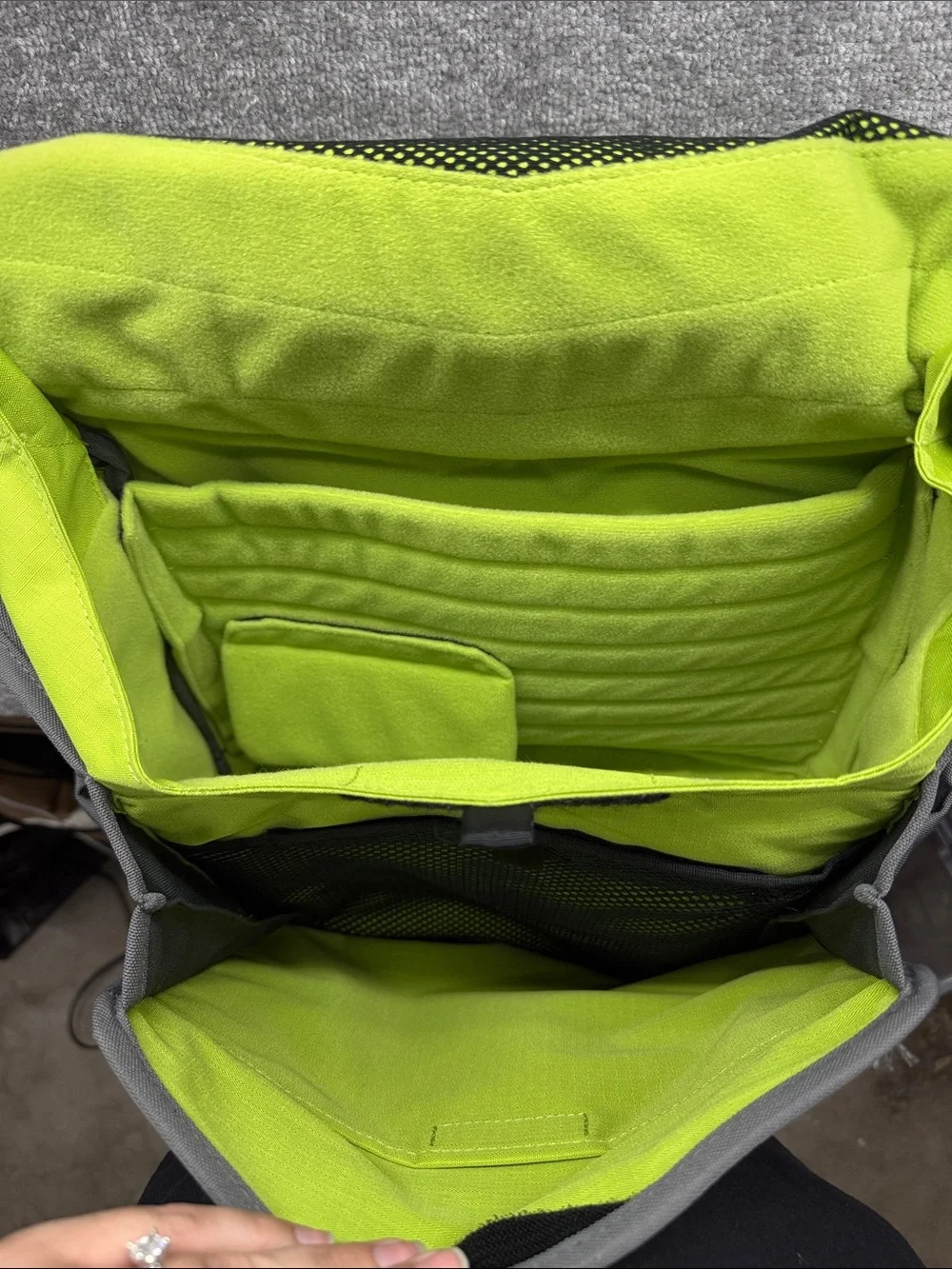 Crumpler 7 Million Dollar Home Camera Bag Shoulder Carry Case Gray Green